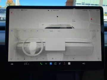 2022 Tesla Model Y - image 22