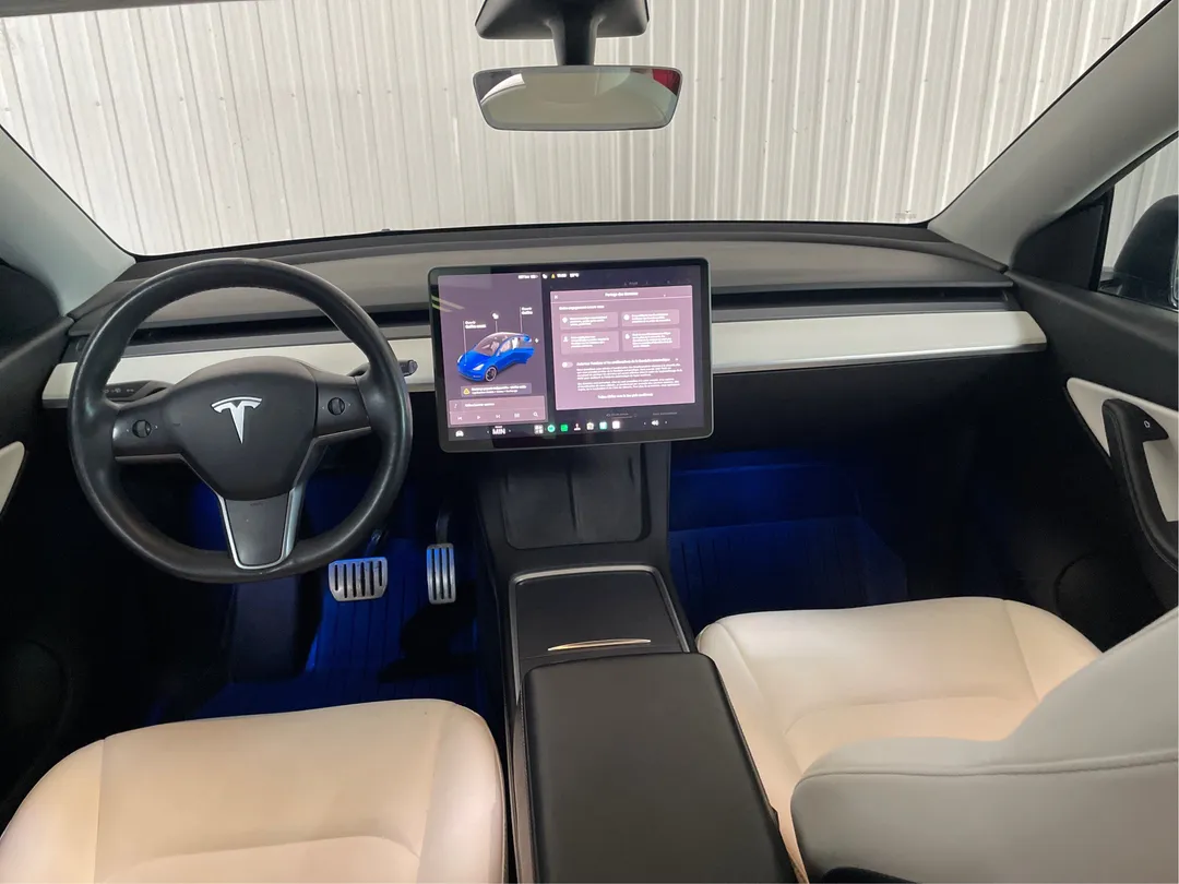 2022 Tesla Model Y — photo 4