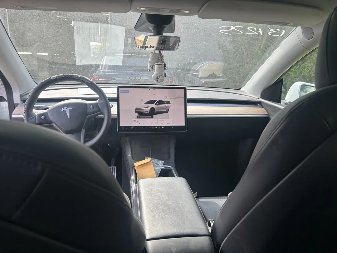 2022 Tesla Model Y Performance AWD, photo 8