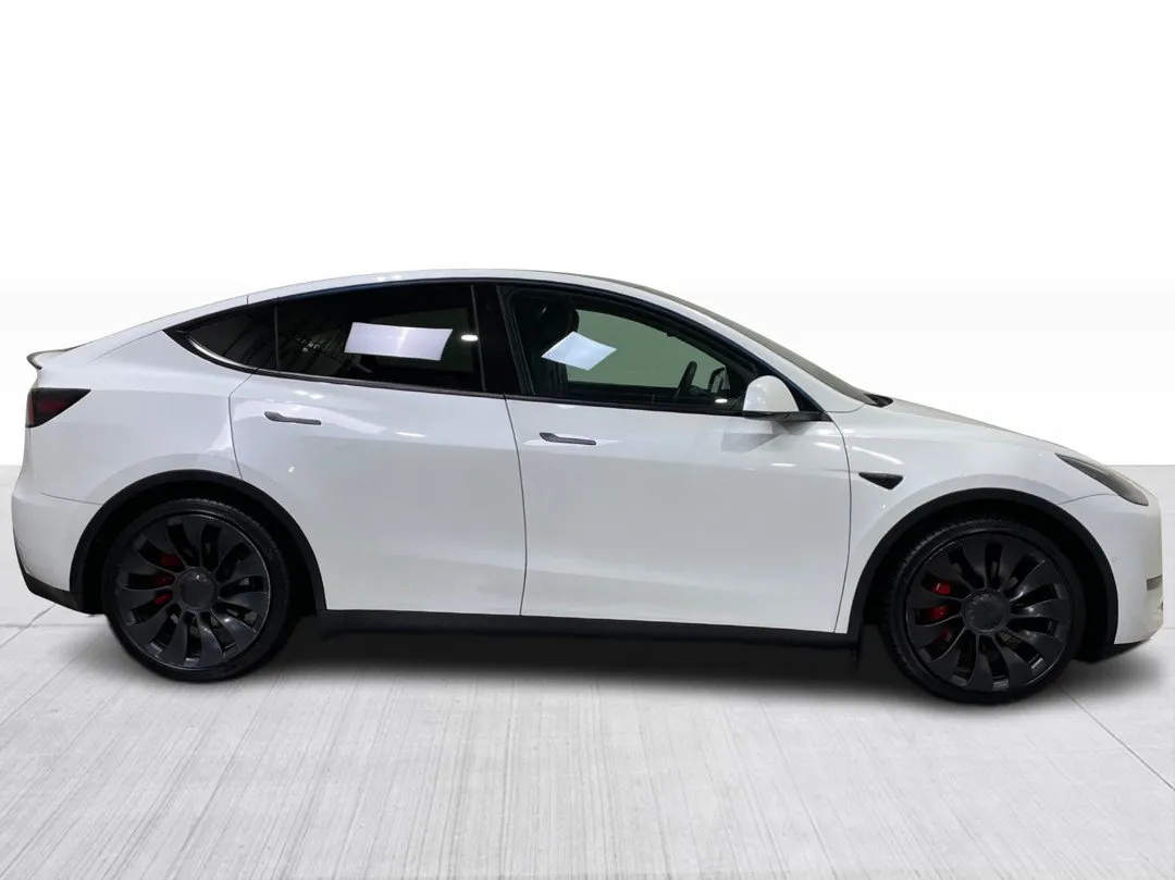 Tesla Model Y 2022 à vendre - photo 2