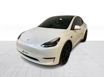 2022 Tesla Model Y - image 3