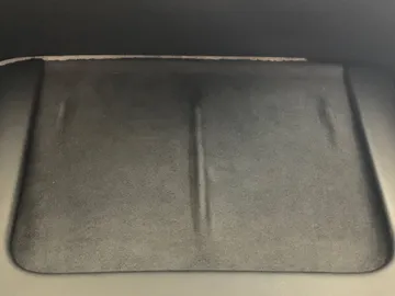 2022 Tesla Model Y - image 32