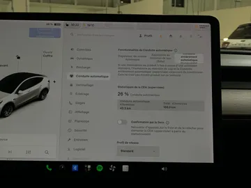 2022 Tesla Model Y - image 29