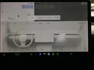 2022 Tesla Model Y - image 24