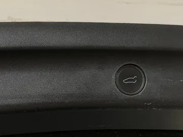 2023 Tesla Model Y - image 26
