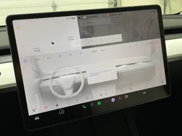 2023 Tesla Model Y - image 18