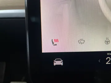 2022 Tesla Model Y - image 25