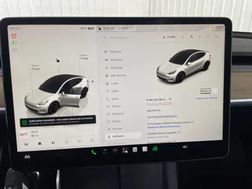 2022 Tesla Model Y - image 15