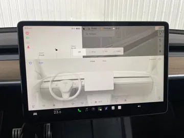 2022 Tesla Model Y - image 23