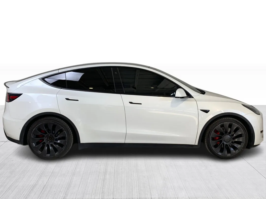 Tesla Model Y 2022 à vendre - photo 2