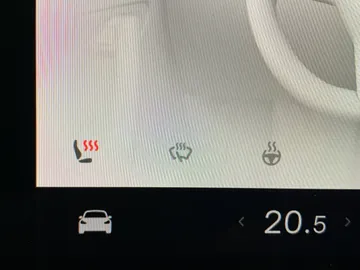 2022 Tesla Model Y - image 25