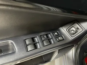 2017 Mitsubishi Lancer - image 22
