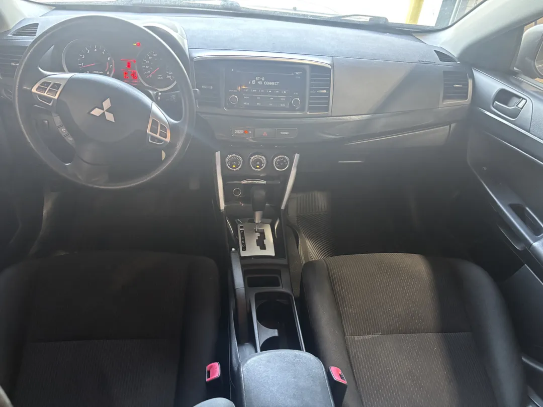 2016 Mitsubishi Lancer — photo 7