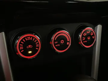2016 Mitsubishi Lancer - image 17