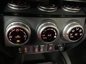 2025 Mitsubishi RVR - image 19