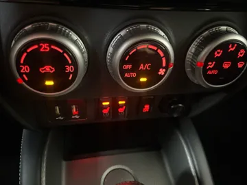 2022 Mitsubishi RVR - image 20