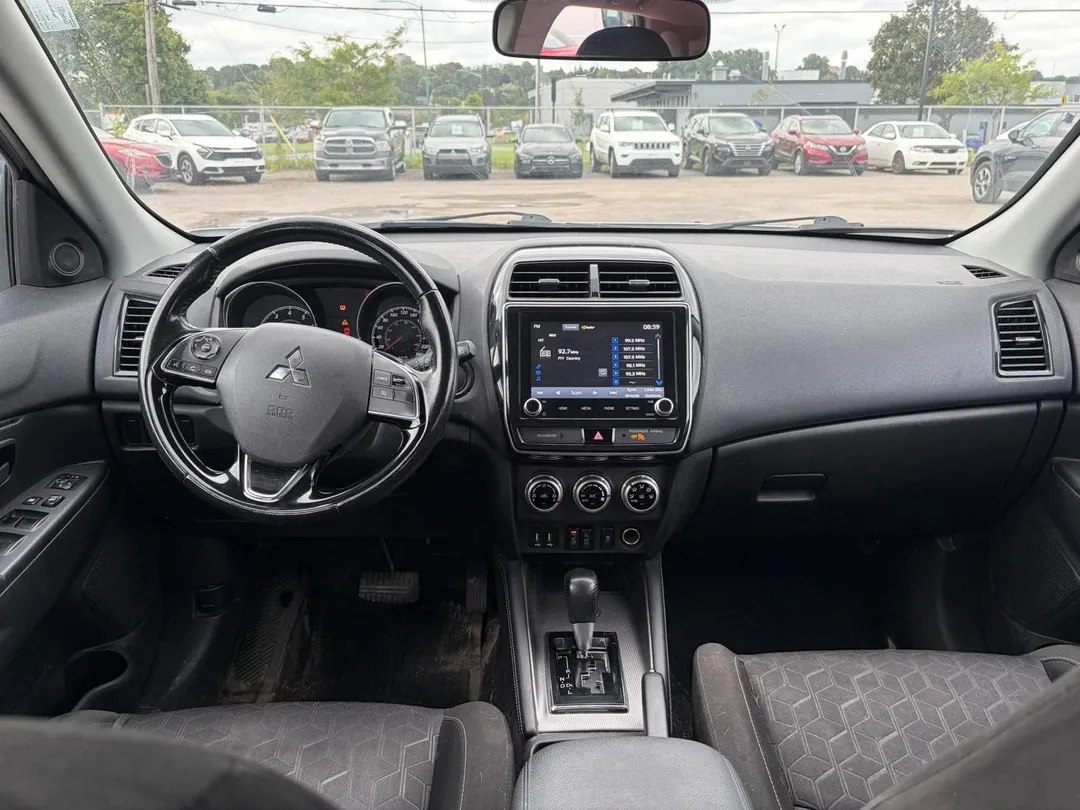 2020 Mitsubishi RVR ES, photo 7