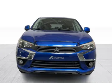 2017 Mitsubishi RVR - image 7