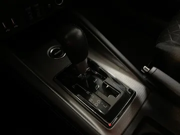 2020 Mitsubishi RVR - image 27