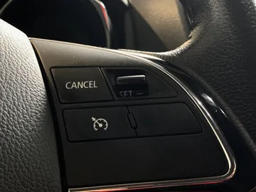 2020 Mitsubishi RVR - image 24