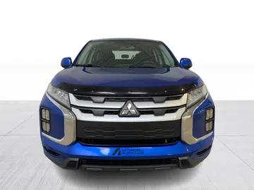 2020 Mitsubishi RVR - image 8
