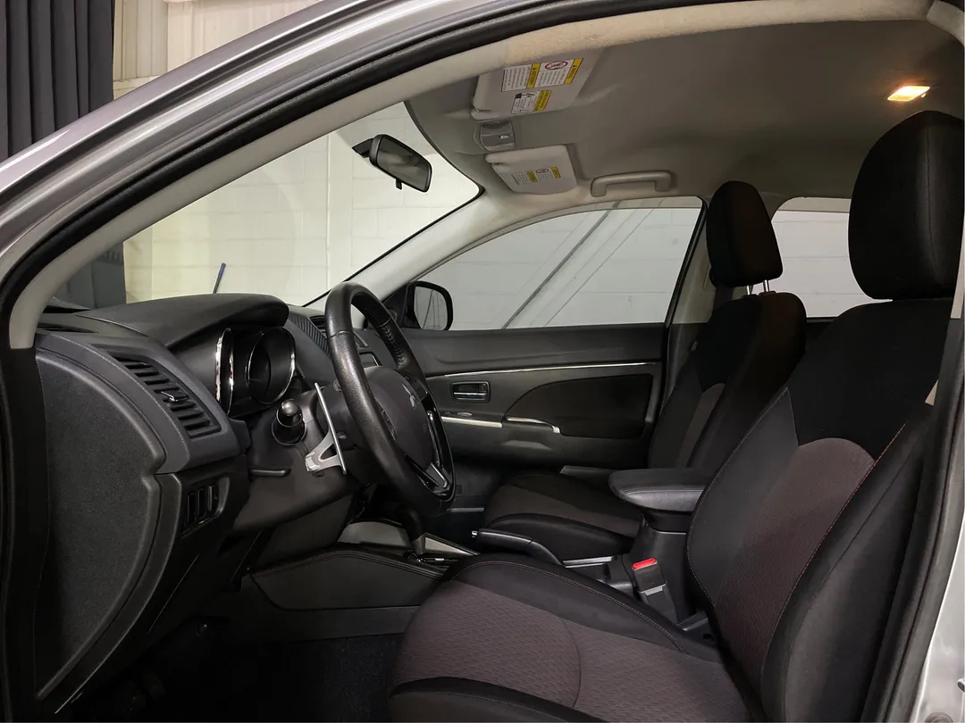2019 Mitsubishi RVR — photo 3
