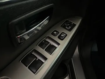 2019 Mitsubishi RVR - image 22