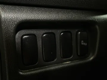 2019 Mitsubishi RVR - image 27