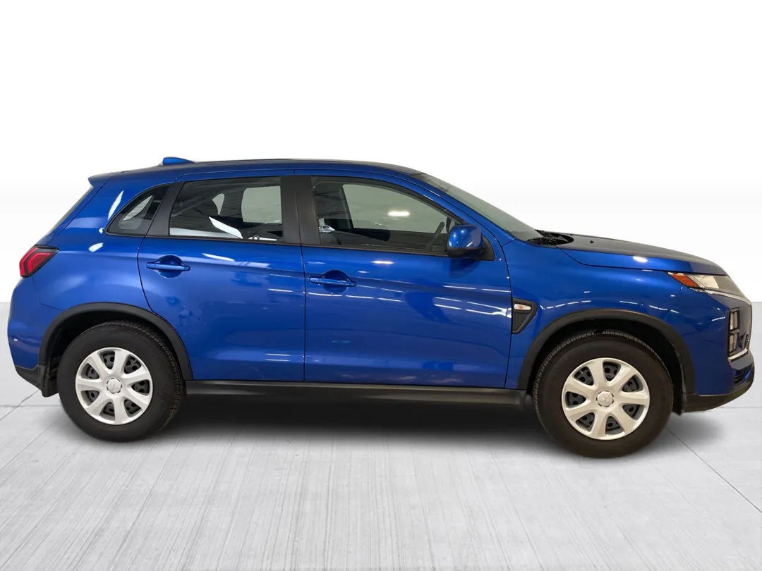 2025 Mitsubishi RVR — photo 8