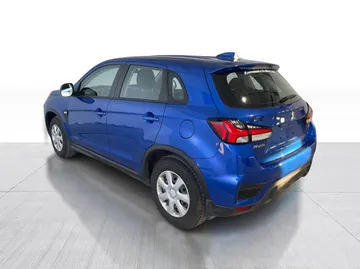 2025 Mitsubishi RVR - image 6