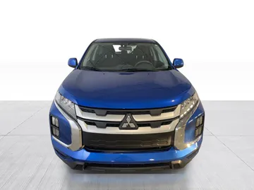 2025 Mitsubishi RVR - image 2