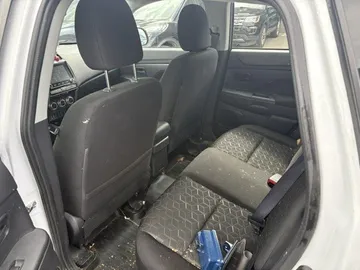 2024 Mitsubishi RVR - image 8
