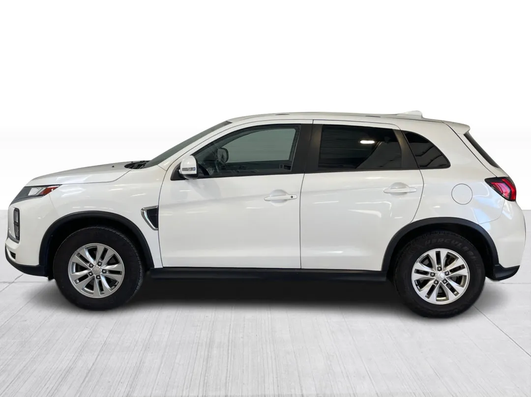 2021 Mitsubishi RVR SE, photo 4