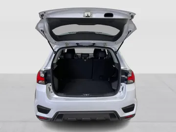 2023 Mitsubishi RVR - image 13