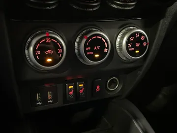 2023 Mitsubishi RVR - image 19
