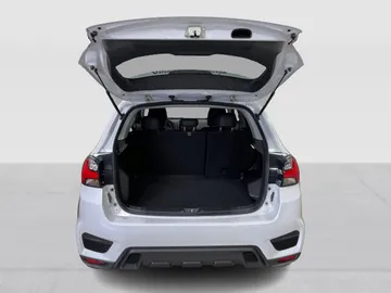 2023 Mitsubishi RVR - image 13