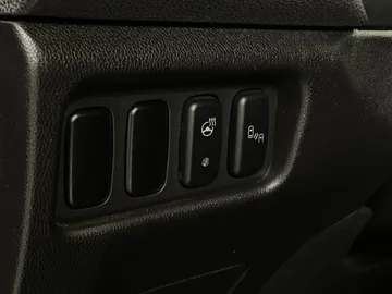 2023 Mitsubishi RVR - image 26