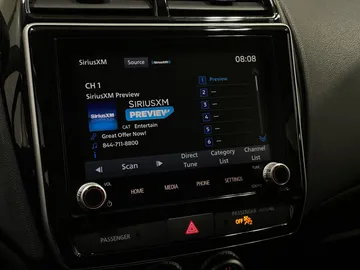 2023 Mitsubishi RVR - image 25