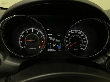 2023 Mitsubishi RVR - image 16