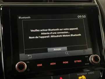 2022 Mitsubishi RVR - image 21