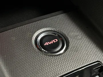 2022 Mitsubishi RVR - image 26