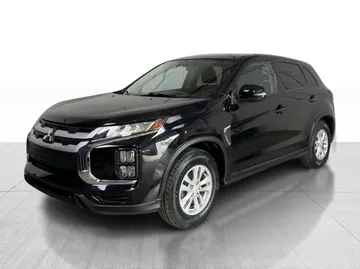 2022 Mitsubishi RVR - image 3