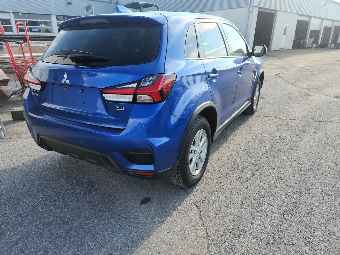 2023 Mitsubishi RVR — photo 5