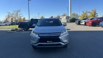 2019 Mitsubishi Eclipse Cross - image 2