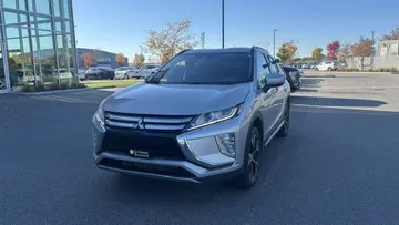 2019 Mitsubishi Eclipse Cross - image 3