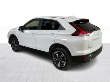 2024 Mitsubishi Eclipse Cross - image 10