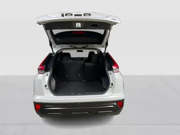 2024 Mitsubishi Eclipse Cross - image 12