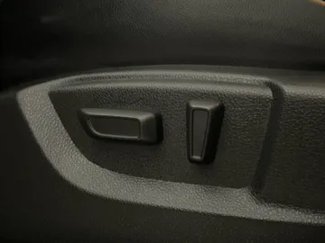 2022 Mitsubishi Eclipse Cross - image 20