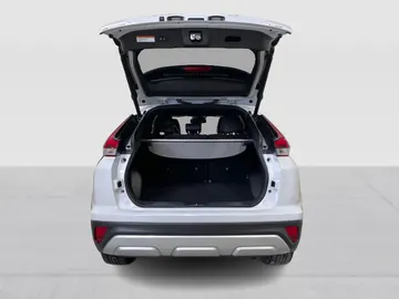 2024 Mitsubishi Eclipse Cross - image 12
