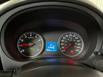 2018 Mitsubishi Outlander - image 17